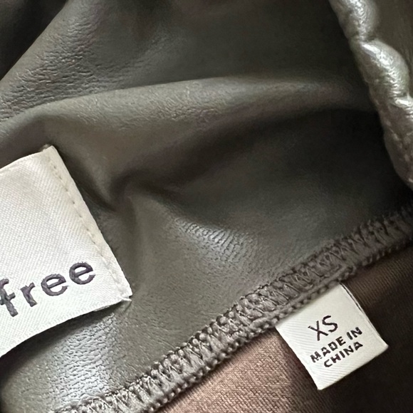 Wilfred Free
Daria Pant  size XS - Picture 6 of 8